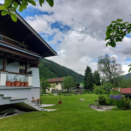 Appartements Am See Neukirchen am Grossvenediger Luaran gambar