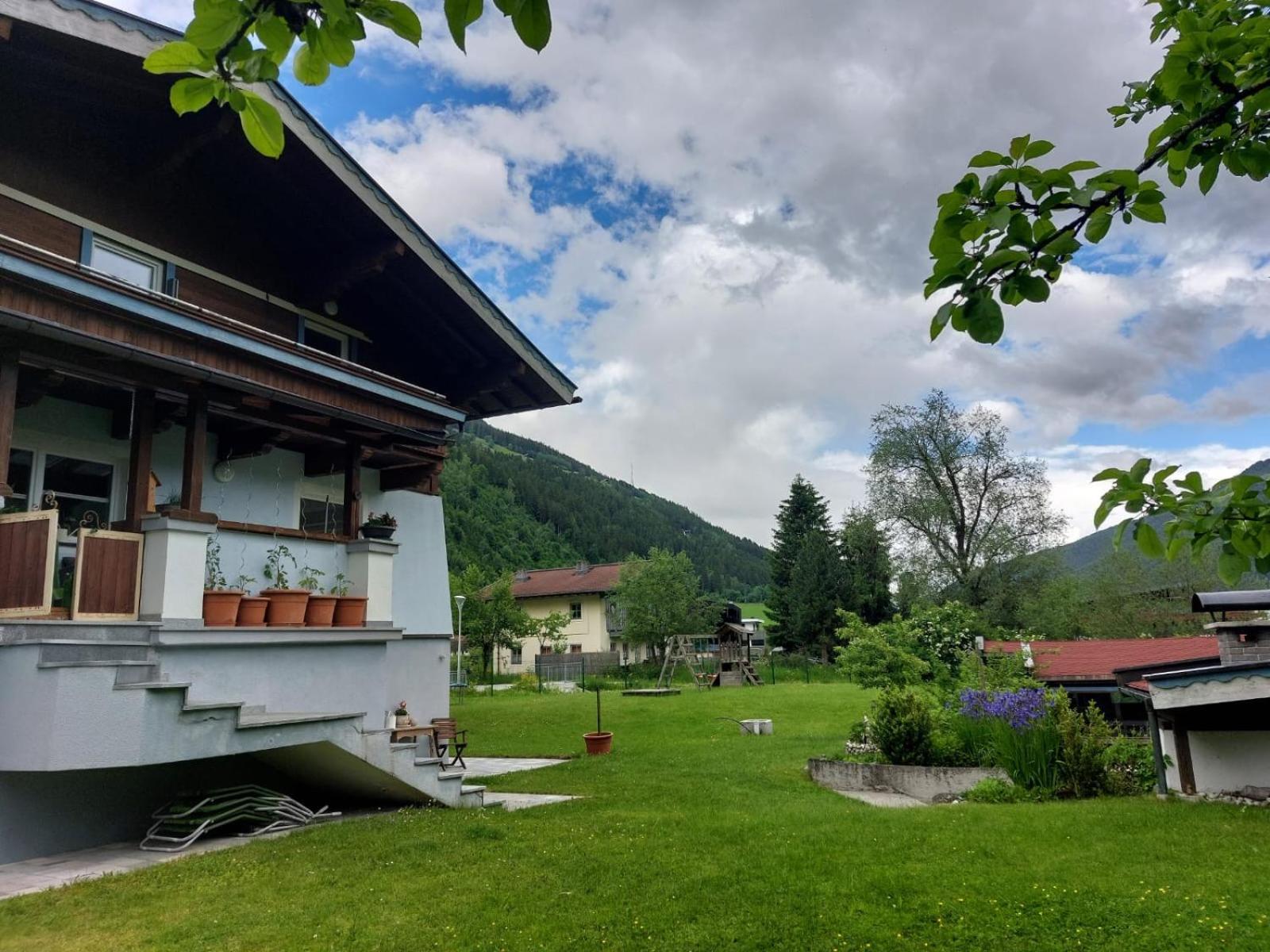 Appartements Am See Neukirchen am Grossvenediger Luaran gambar